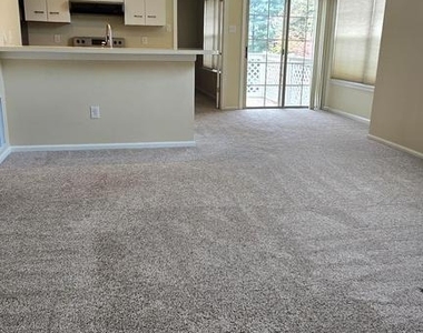 208 Foxmeadow Drive - Photo Thumbnail 2