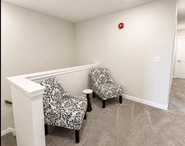 4913 Brookside Court - Photo Thumbnail 14
