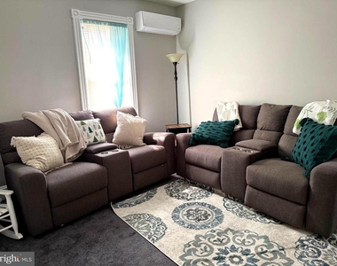 39 N Wells Avenue - Photo Thumbnail 1