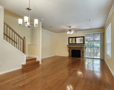 8518 Cahill Dr - Photo Thumbnail 1