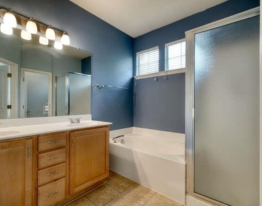 8518 Cahill Dr - Photo Thumbnail 6
