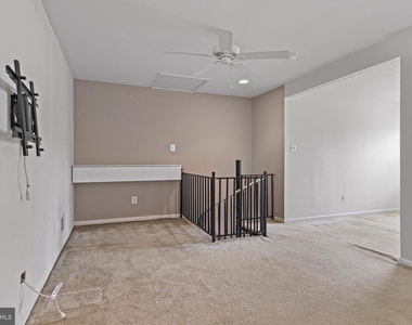 312 Riverbirch Circle - Photo Thumbnail 32