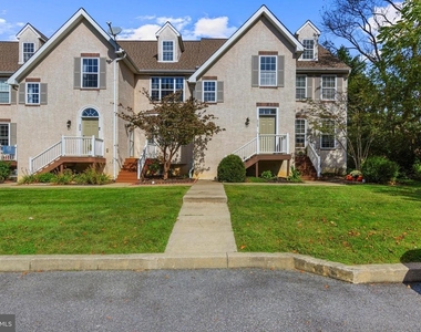 312 Riverbirch Circle - Photo Thumbnail 36