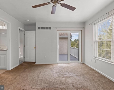 312 Riverbirch Circle - Photo Thumbnail 24