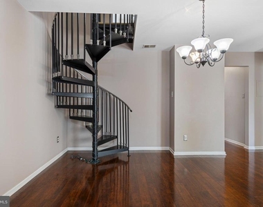 312 Riverbirch Circle - Photo Thumbnail 18