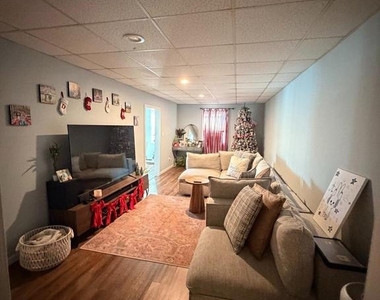 102 W State Street - Photo Thumbnail 2