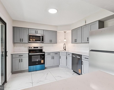 106 Harvest Lane - Photo Thumbnail 2