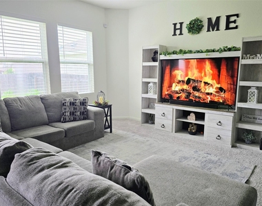 19506 Caymus Dr - Photo Thumbnail 3