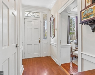 2167 Brunswick Avenue - Photo Thumbnail 4