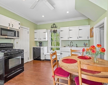 2167 Brunswick Avenue - Photo Thumbnail 9