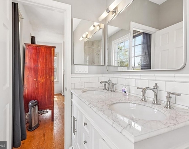 2167 Brunswick Avenue - Photo Thumbnail 24