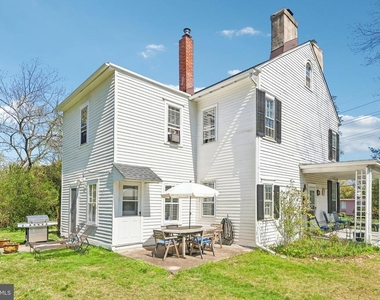 2167 Brunswick Avenue - Photo Thumbnail 34