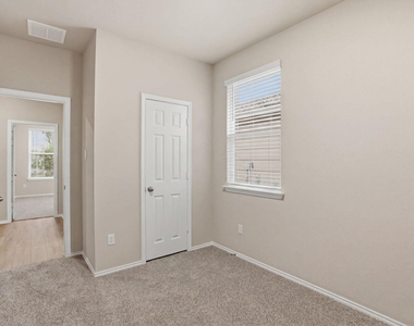 1126 Stone Valley Rd - Photo Thumbnail 10