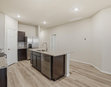 1126 Stone Valley Rd - Photo Thumbnail 14