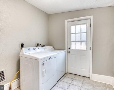 75 Ellis Street - Photo Thumbnail 9