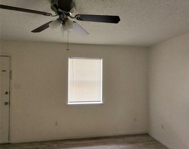 308 Erby Ave - Photo Thumbnail 8