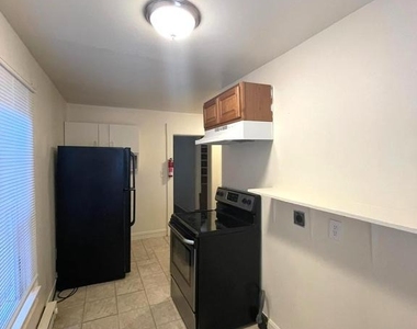 27 Bethel Street - Photo Thumbnail 13