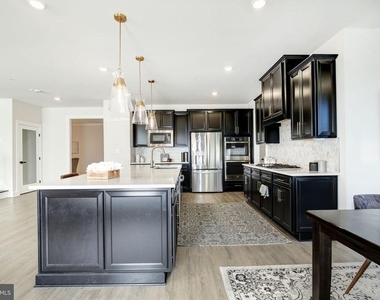 6547 Clubhouse Drive - Photo Thumbnail 25