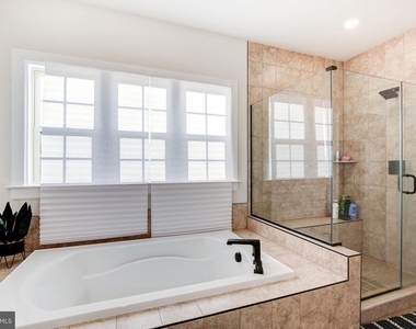 6547 Clubhouse Drive - Photo Thumbnail 47