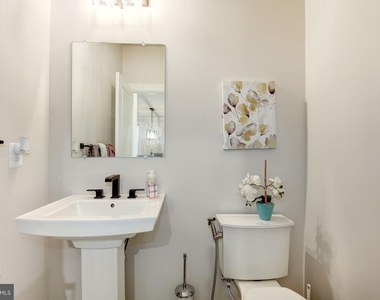6547 Clubhouse Drive - Photo Thumbnail 19