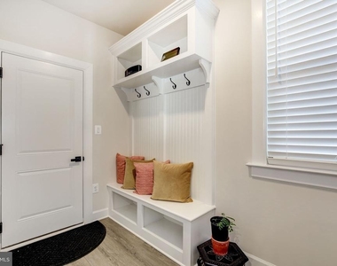 6547 Clubhouse Drive - Photo Thumbnail 33