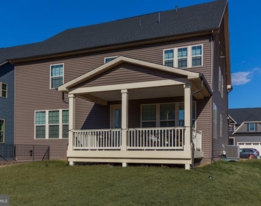 6547 Clubhouse Drive - Photo Thumbnail 94