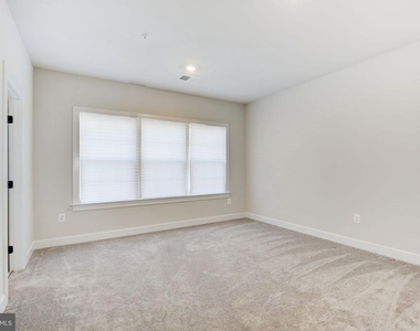 6547 Clubhouse Drive - Photo Thumbnail 55