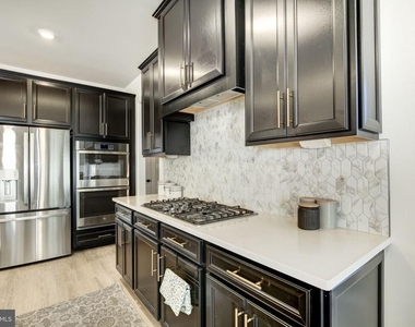 6547 Clubhouse Drive - Photo Thumbnail 28