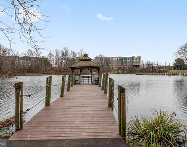 8961 Town Center Circle - Photo Thumbnail 25