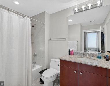 6820 Wisconsin Avenue - Photo Thumbnail 18