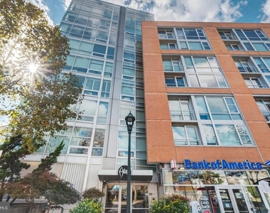 6820 Wisconsin Avenue - Photo Thumbnail 27