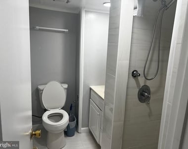 4301 Independence Street - Photo Thumbnail 11