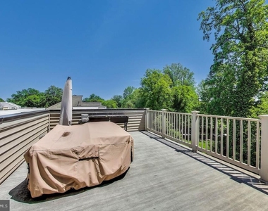 5004 Oakmoore Drive - Photo Thumbnail 31