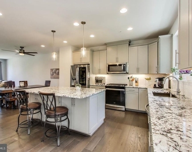 5004 Oakmoore Drive - Photo Thumbnail 1