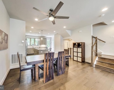5004 Oakmoore Drive - Photo Thumbnail 13