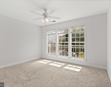 1002 Elmcroft Boulevard - Photo Thumbnail 10