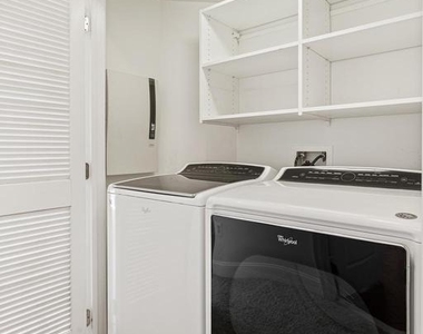 1002 Elmcroft Boulevard - Photo Thumbnail 5
