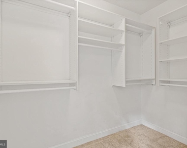 1002 Elmcroft Boulevard - Photo Thumbnail 20