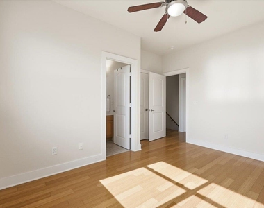 13420 Lyndhurst St - Photo Thumbnail 14