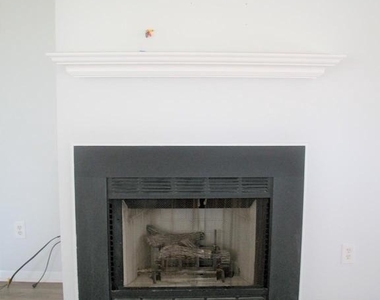 201 Kimary Court - Photo Thumbnail 2