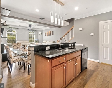 3565 Holborn Place - Photo Thumbnail 12