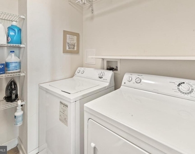 3565 Holborn Place - Photo Thumbnail 22