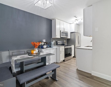 5806 Shadbush Court - Photo Thumbnail 6