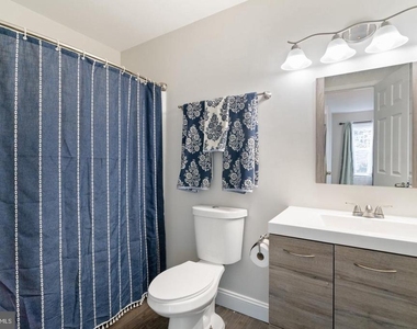 5806 Shadbush Court - Photo Thumbnail 22