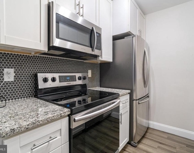 5806 Shadbush Court - Photo Thumbnail 11