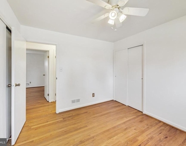 1208 Pinewood Drive - Photo Thumbnail 22