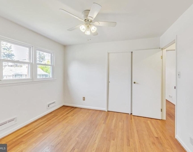 1208 Pinewood Drive - Photo Thumbnail 21