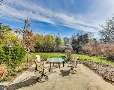 1208 Pinewood Drive - Photo Thumbnail 39