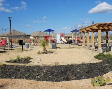 6406 Kildare Dr - Photo Thumbnail 22