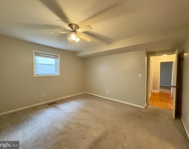 11 Warren Lodge Court - Photo Thumbnail 11
